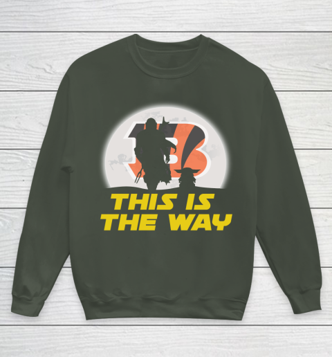 Cincinnati Bengals NFL Football Star Wars Yoda And Mandalorian This Is The Way Youth Sweatshirt 8