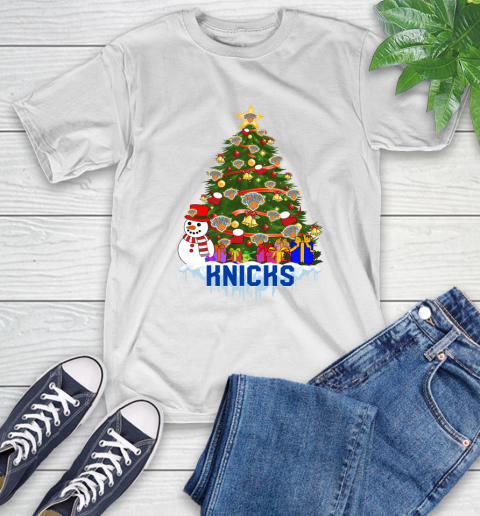 New York Knicks Merry Christmas NBA Basketball Sports T-Shirt