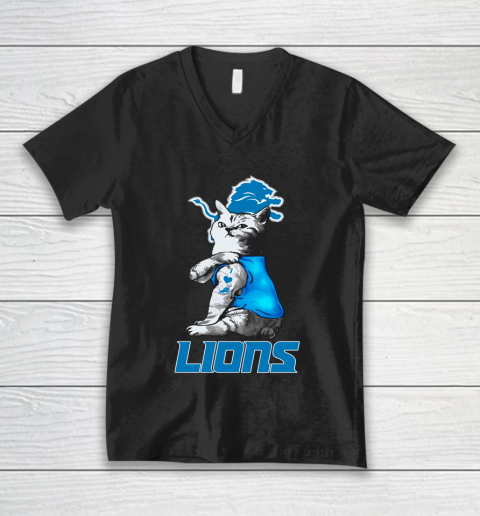 NFL Football My Cat Loves Detroit Lions V-Neck T-Shirt