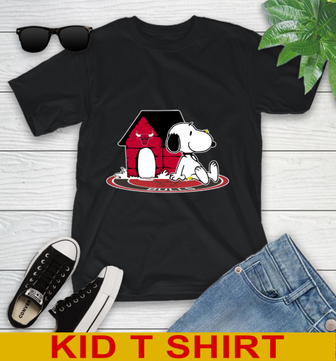 NBA Basketball Chicago Bulls Snoopy The Peanuts Movie Shirt Youth T-Shirt 2