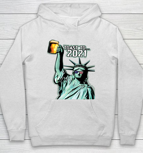 Beer Lover Funny Shirt Toast To 2021 Hoodie