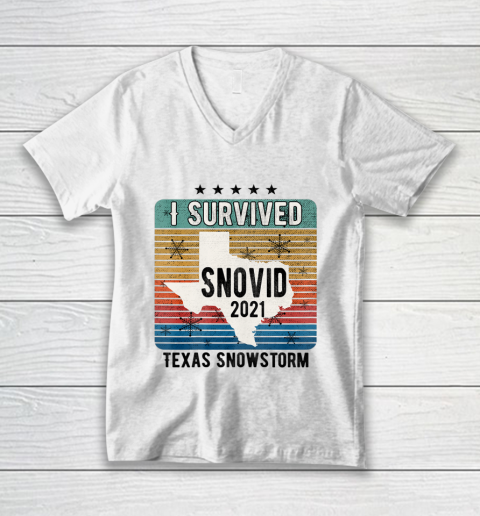 I Survived Snovid 2021 Texas snow Snowstorm Texas Strong V-Neck T-Shirt