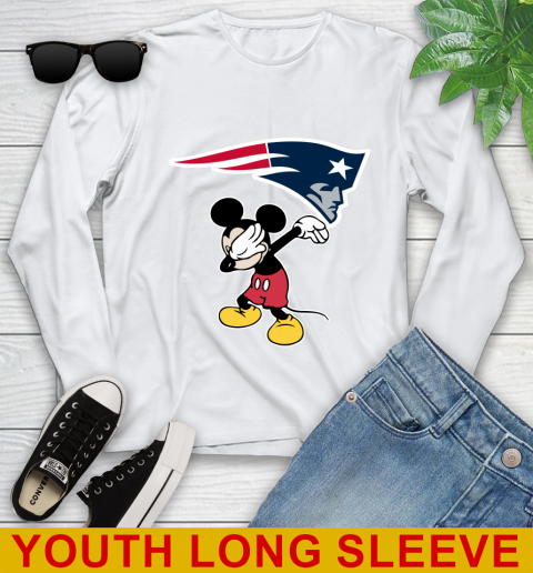 New England Patriots NFL Football Dabbing Mickey Disney Sports Youth Long Sleeve