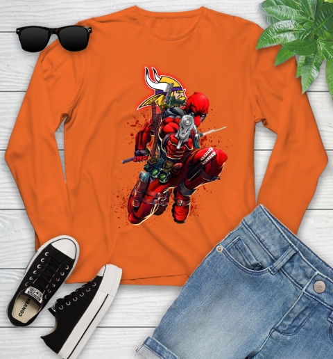 NFL Deadpool Marvel Comics Sports Football Minnesota Vikings Youth Long Sleeve 4