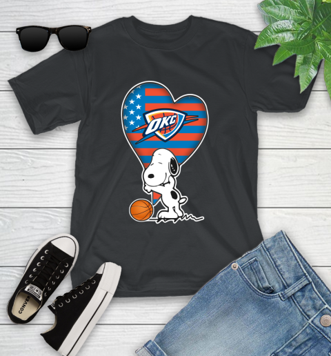 Oklahoma City Thunder NBA Basketball The Peanuts Movie Adorable Snoopy Youth T-Shirt 2