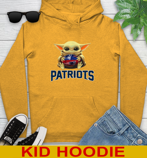 NFL Football New England Patriots Baby Yoda Star Wars Shirt Youth Hoodie 3