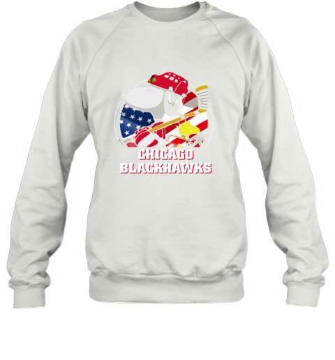 1ptu-chicago-blackhawks-ice-hockey-snoopy-and-woodstock-nhl-sweatshirt-35-front-white-480px