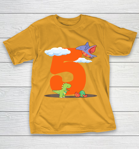 Kids 5th Birthday Dinosaur Gift T-Shirt For 5 Year Old Kids 5th Birthday Dinosaur Gift T-Shirt For 5 Year Old