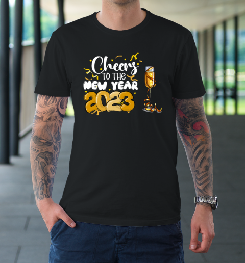 Wine Funny Cheers To The New Year Funny Happy New Year NYE Party T-Shirt