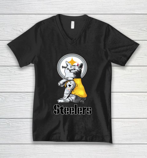 NFL Football My Cat Loves Pittsburgh Steelers V-Neck T-Shirt