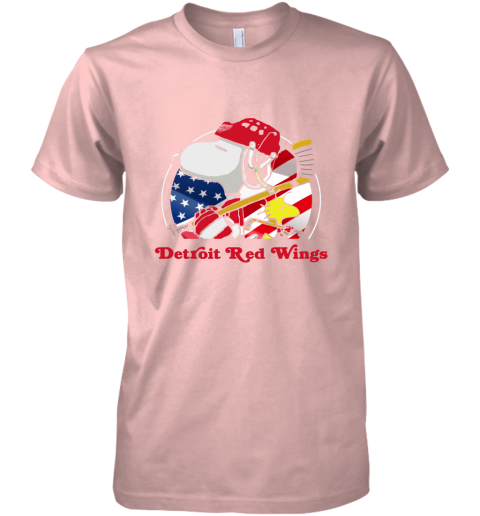 tmqa-detroit-red-wings-ice-hockey-snoopy-and-woodstock-nhl-premium-guys-tee-5-front-light-pink-480px