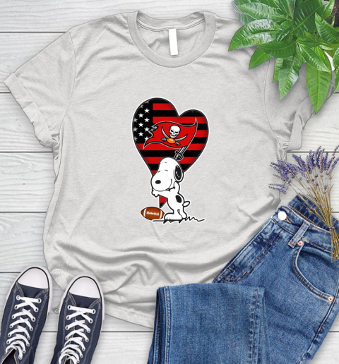 Tampa Bay Buccaneers NFL Football The Peanuts Movie Adorable Snoopy Women's T-Shirt