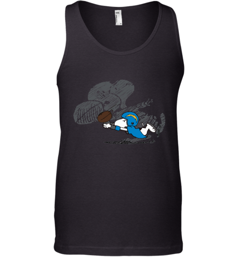 Los Angeles Chargers Snoopy Plays The Football Game Tank Top