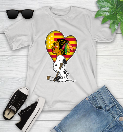 Chicago Blackhawks NHL Hockey The Peanuts Movie Adorable Snoopy Youth T-Shirt