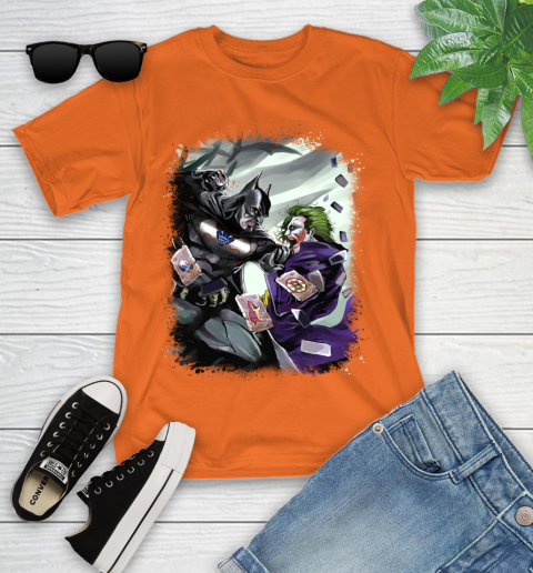 Toronto Maple Leafs NHL Hockey Batman Fighting Joker DC Comics Youth T-Shirt 7