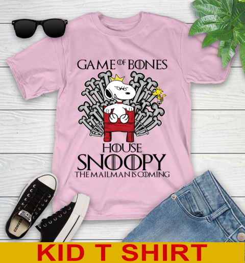 Game of bones house snoopy the mailman is coming tshirt 92