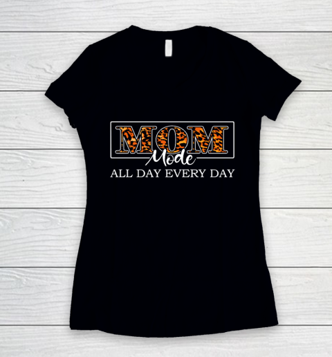 Mom mode All day Every day funny for Mother's Day Leopard skin Women's V-Neck T-Shirt