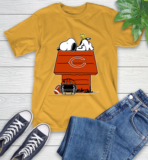 Chicago Bears NFL Football Snoopy Woodstock The Peanuts Movie T-Shirt 3