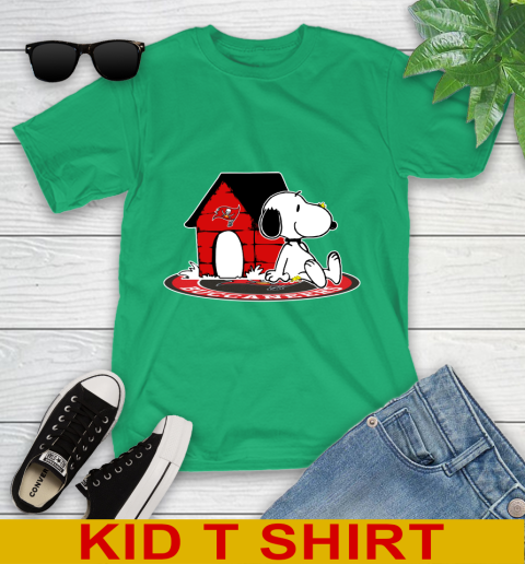 NFL Football Tampa Bay Buccaneers Snoopy The Peanuts Movie Shirt Youth T-Shirt 6