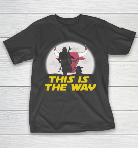 Chicago Bulls NBA Basketball Star Wars Yoda And Mandalorian This Is The Way T-Shirt