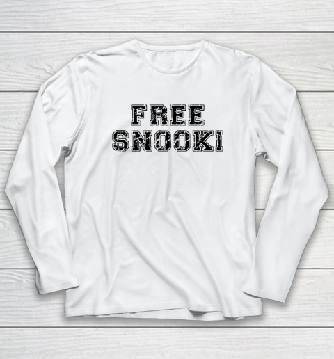 Free Snooki Vintage Long Sleeve T-Shirt