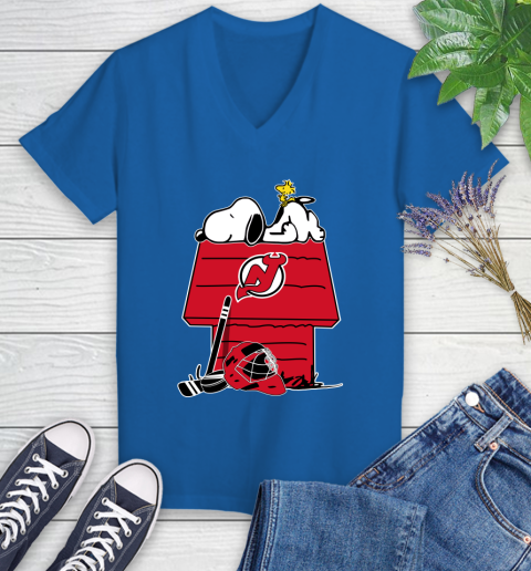 New York Islanders NHL Hockey Snoopy Woodstock The Peanuts Movie (2) Women's V-Neck T-Shirt 10