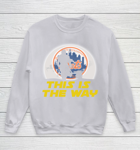 New York Mets MLB Baseball Star Wars Yoda And Mandalorian This Is The Way Youth Sweatshirt 3