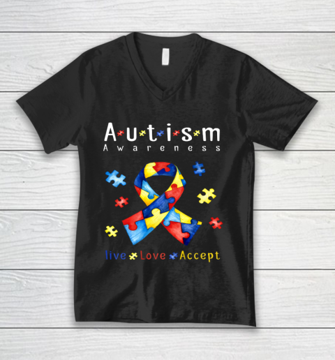 Live love accept autism awareness month V-Neck T-Shirt