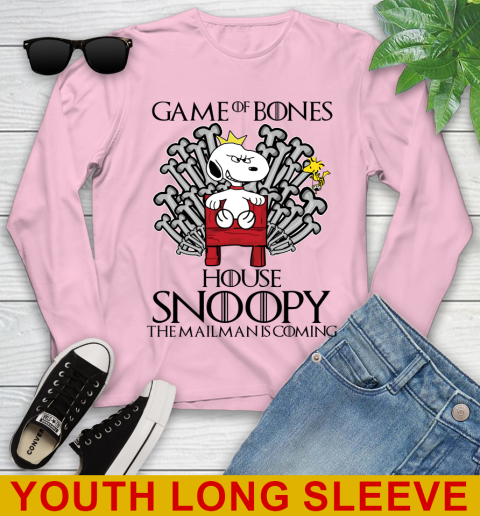 Game of bones house snoopy the mailman is coming tshirt 109