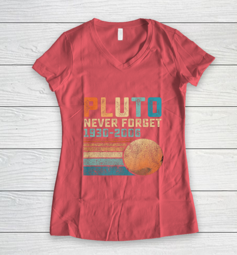 Pluto Never Forget Women's V-Neck T-Shirt 4