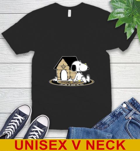 NFL Football New Orleans Saints Snoopy The Peanuts Movie Shirt V-Neck T-Shirt 2