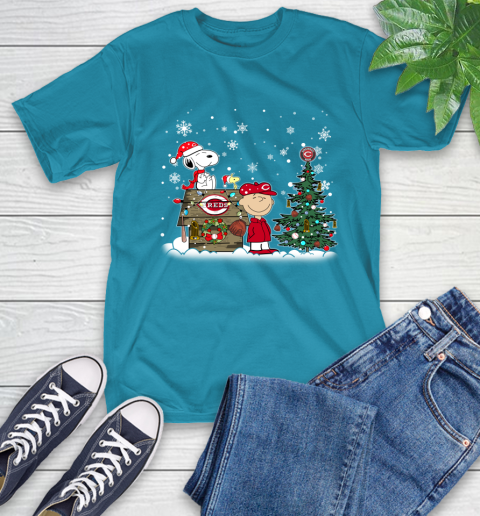 MLB Cincinnati Reds Snoopy Charlie Brown Christmas Baseball Commissioner's Trophy T-Shirt 9