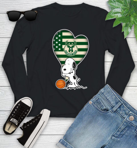 Milwaukee Bucks NBA Basketball The Peanuts Movie Adorable Snoopy Youth Long Sleeve 2