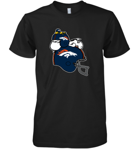 Snoopy And Woodstock Resting On Denver Broncos Helmet Premium Men's T-Shirt