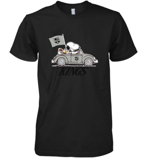 Snoopy And Woodstock Ride The Los Angeles Kings Car NHL Premium Men's T-Shirt