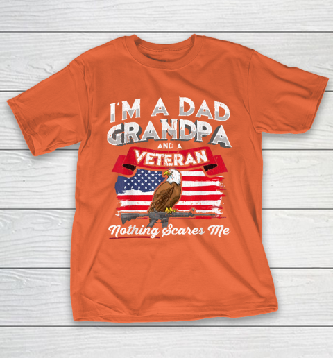 Grandpa Funny Gift Apparel  I'm A Dad Grandpa Veteran Father's Day Gift T-Shirt 4