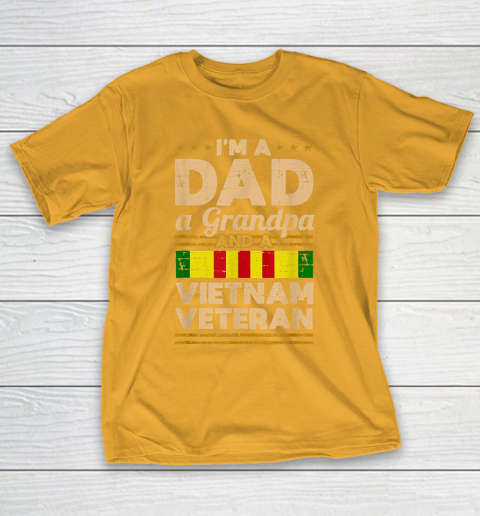 Grandpa Funny Gift Apparel  Dad Grandpa Vietnam Veteran Vintage Men's Gift T-Shirt 12