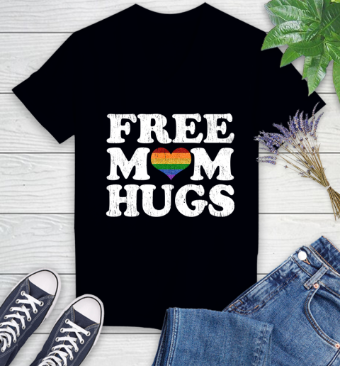 Nurse Shirt Vintage Free Mom hugs Rainbow heart shirt love LGBT pride T Shirt Women's V-Neck T-Shirt