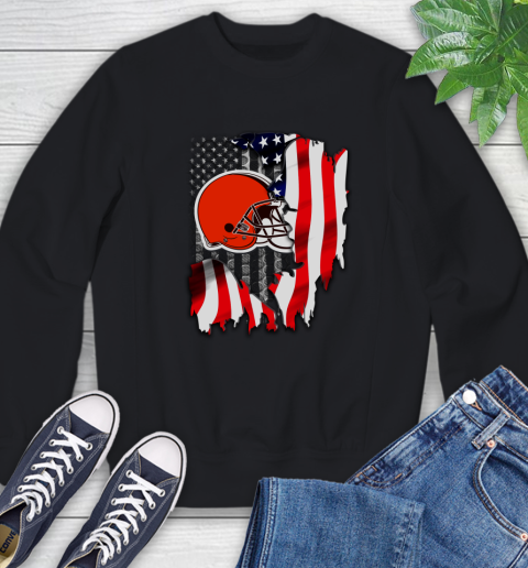 Cleveland Browns NFL Football American Flag Sweatshirt