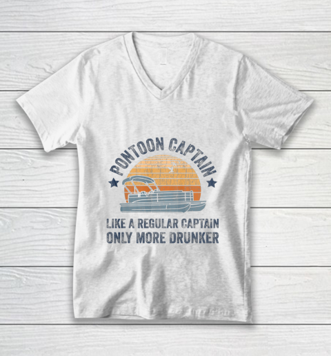 Drunk Pontoon Captain Gift Grandpa Dad Gifts Pontoon V-Neck T-Shirt