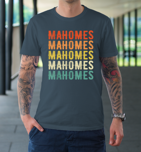 Mahomes Vintage Retro T-Shirt 4