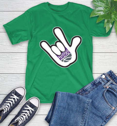 Sacramento Kings NBA Basketball Mickey Rock Hand Disney T-Shirt 7