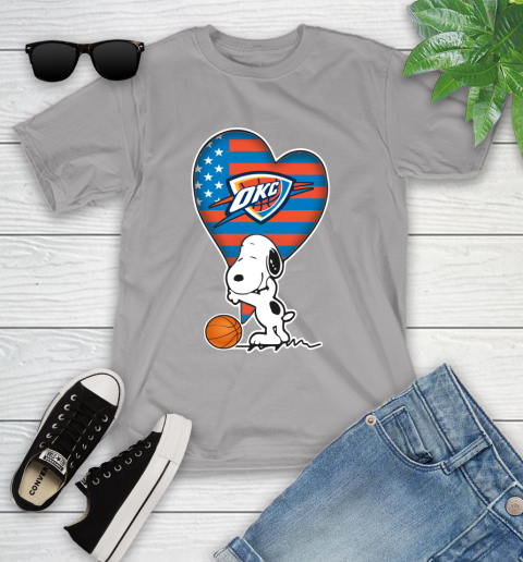 Oklahoma City Thunder NBA Basketball The Peanuts Movie Adorable Snoopy Youth T-Shirt 4