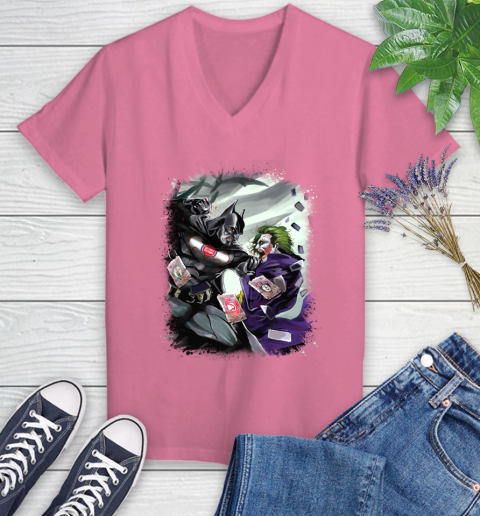 Detroit Pistons MLB Basketball Batman Fighting Joker DC Comics Women's V-Neck T-Shirt 13