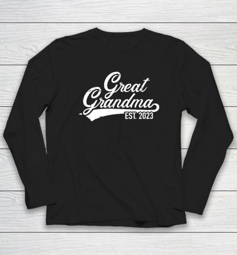 Great Grandma Est. 2023 Pregnancy Announcement Long Sleeve T-Shirt