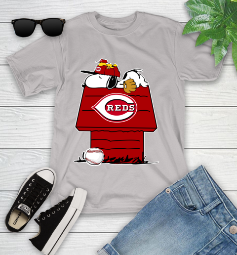 MLB Cincinnati Reds Snoopy Woodstock The Peanuts Movie Baseball T Shirt Youth T-Shirt 12