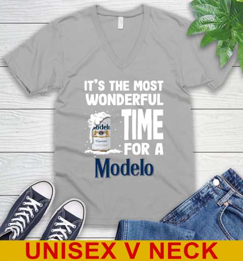 I't the most wonderful time for a Modelo Especial beer lovers 49