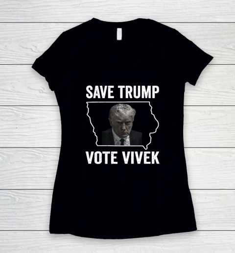 Save Trump Vote Vivek 2024 Ramaswamy President Women's V-Neck T-Shirt