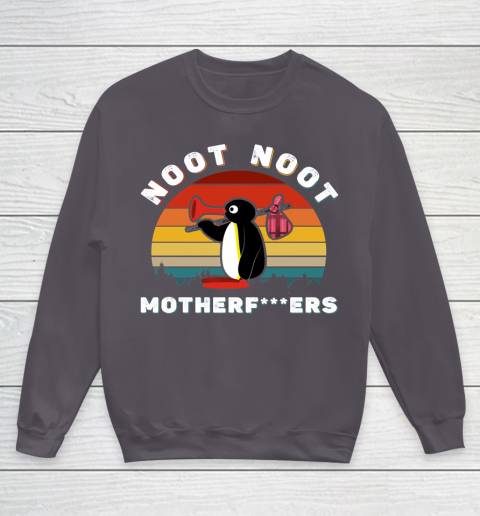 Noot noot pingu shirt online