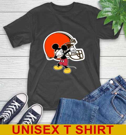 Cleveland Browns NFL Football Dabbing Mickey Disney Sports T-Shirt 2